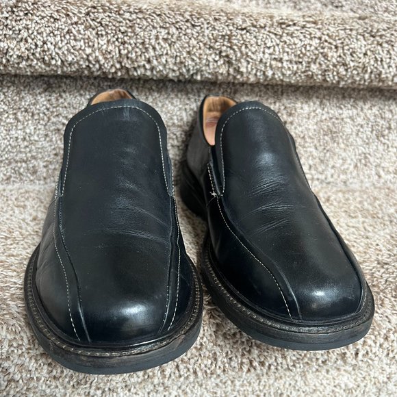 Bostonian Men\'s Black Leather Slip-on Shoes. main image 8